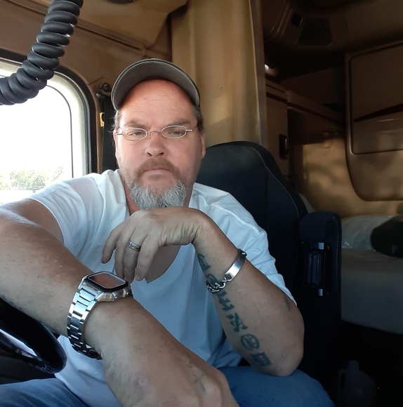 Meet your Posher, Chris - Picture 1 of 1